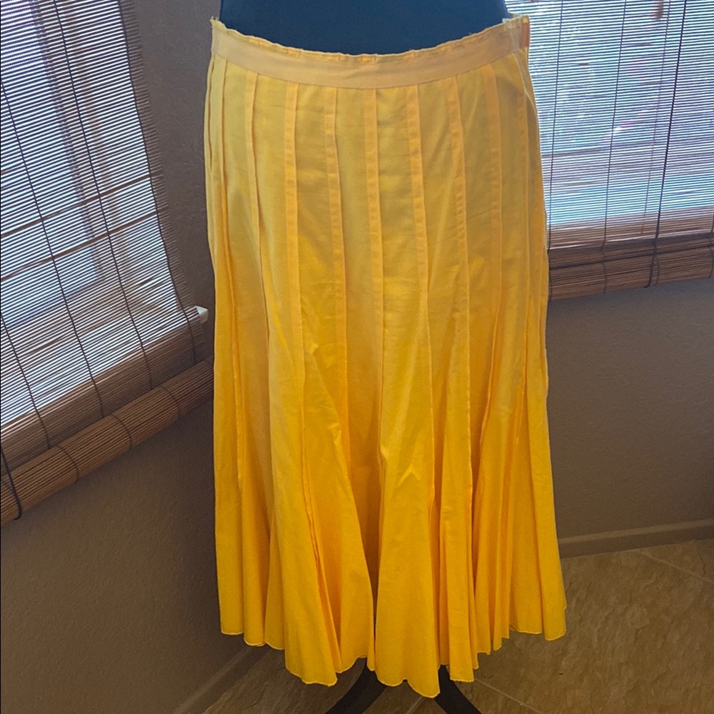 Yellow A-Line Midi Skirt with Pleats